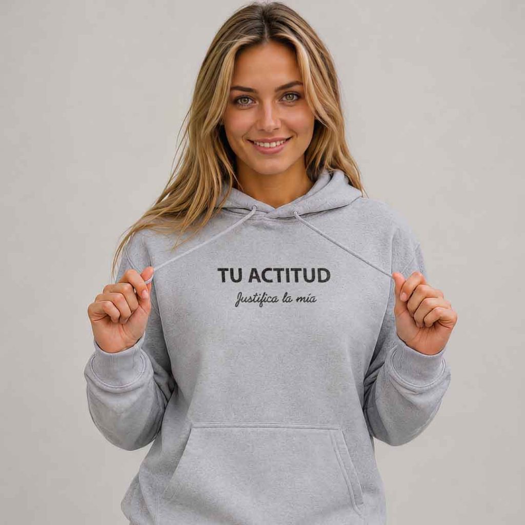 Logo Tu actitud justifica la mía<br>Polera de algodón<br>premium